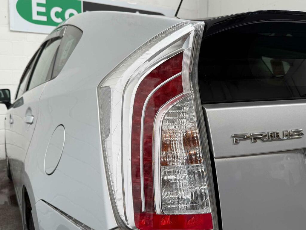 Toyota Prius 1.5 Cvt Black #20