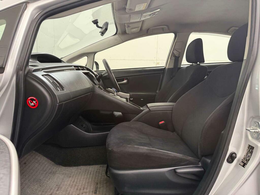 Toyota Prius 1.5 Cvt Black #45