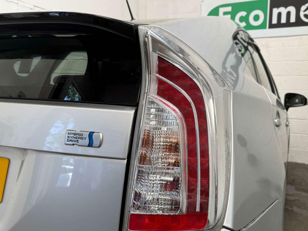 Toyota Prius 1.5 Cvt Black #19