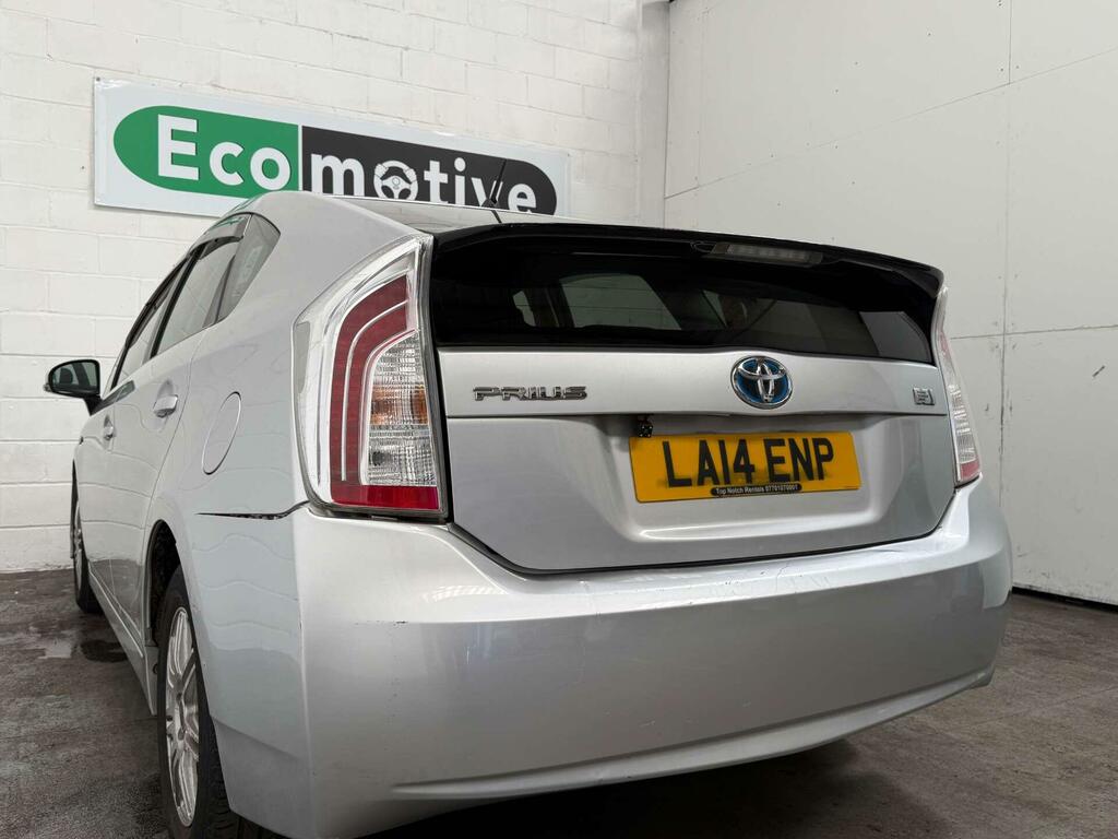 Toyota Prius 1.5 Cvt Black #17