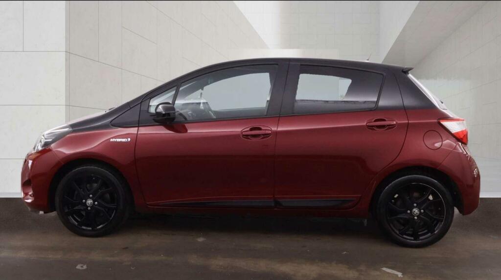 Toyota Yaris 1.5 Vvt-h Blue Bi-tone E-cvt Euro 6 Ss Red #6
