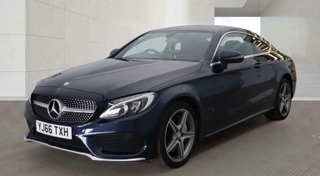 Mercedes-Benz C Class Amg Line Blue #2