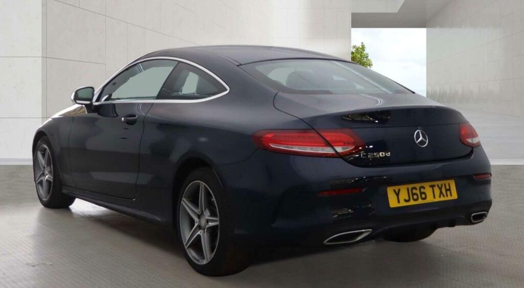 Mercedes-Benz C Class Amg Line Blue #3
