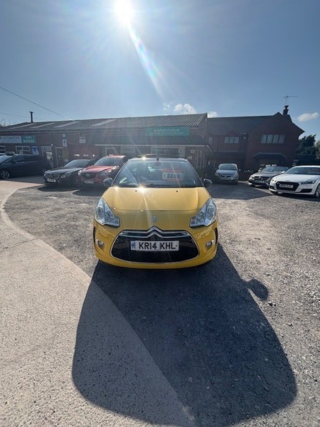 Citroen DS3 Dstyle Plus-great Little Convertible Yellow