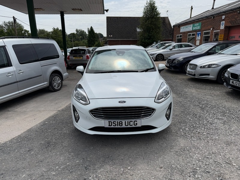 Ford Fiesta Zetec A C Very DS18UCG White #3
