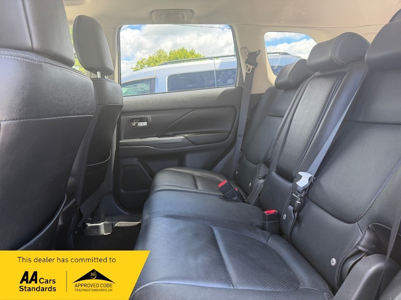 Mitsubishi Outlander 2.0 Phev Gx4h Black #12