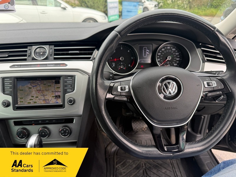 Volkswagen Passat 2.0 Tdi S Dsg White #12