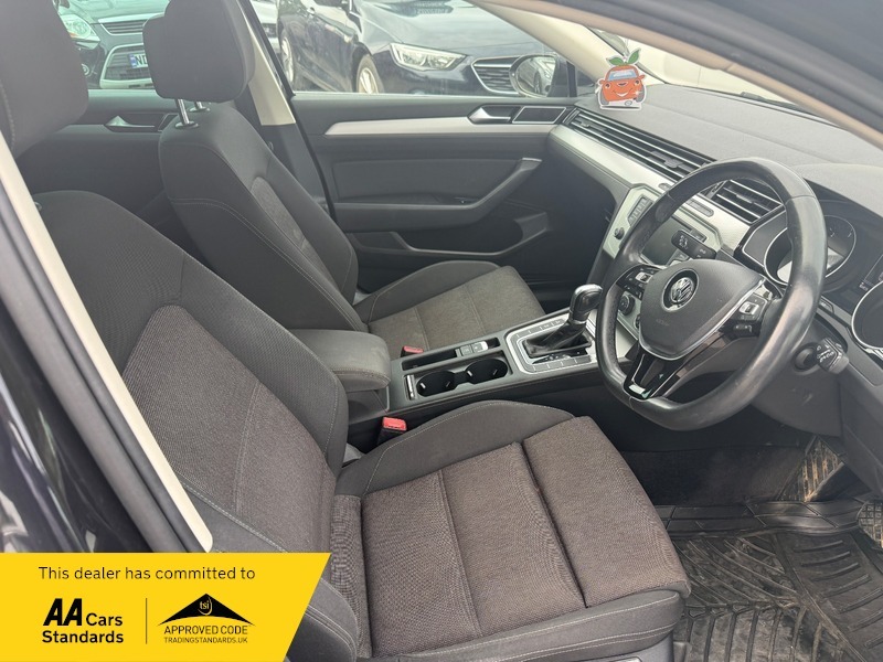 Volkswagen Passat 2.0 Tdi S Dsg White #7