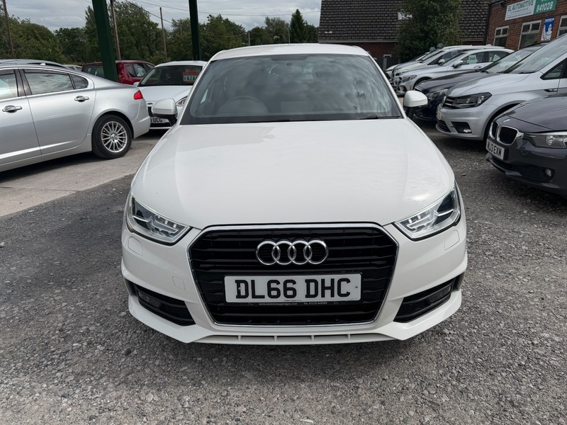 Audi A1 Sportback Tfsi S Line White #3