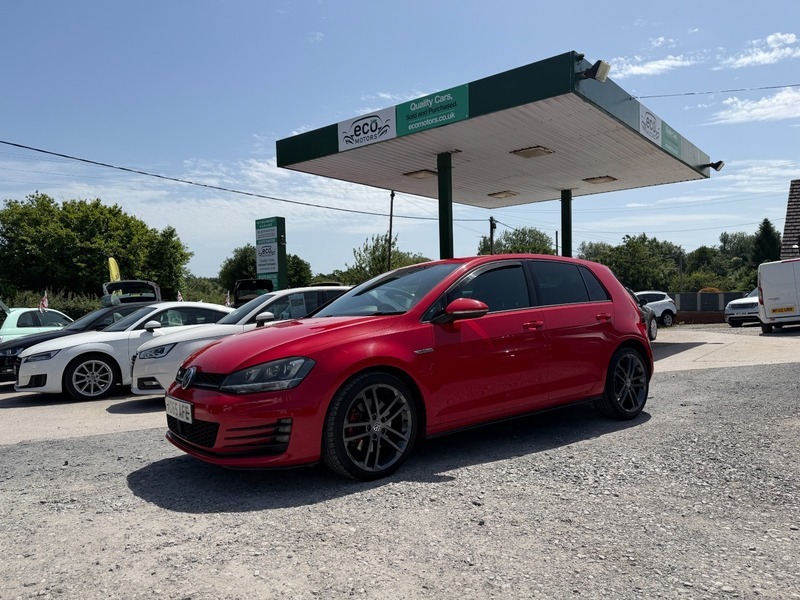 Volkswagen Golf Gtd Red #3