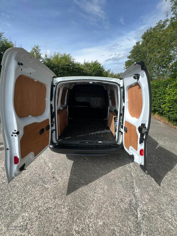 Mercedes-Benz CITAN 109Cdi Van White #5
