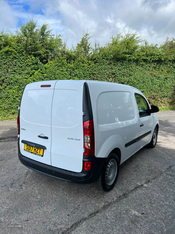 Mercedes-Benz CITAN 109Cdi Van White #3