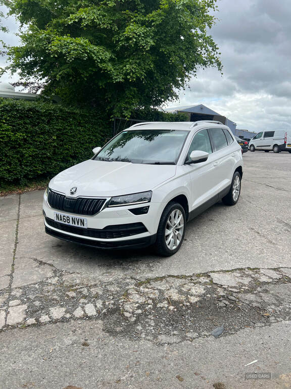 Skoda Karoq 1.6 Tdi Se L Dsg White #2
