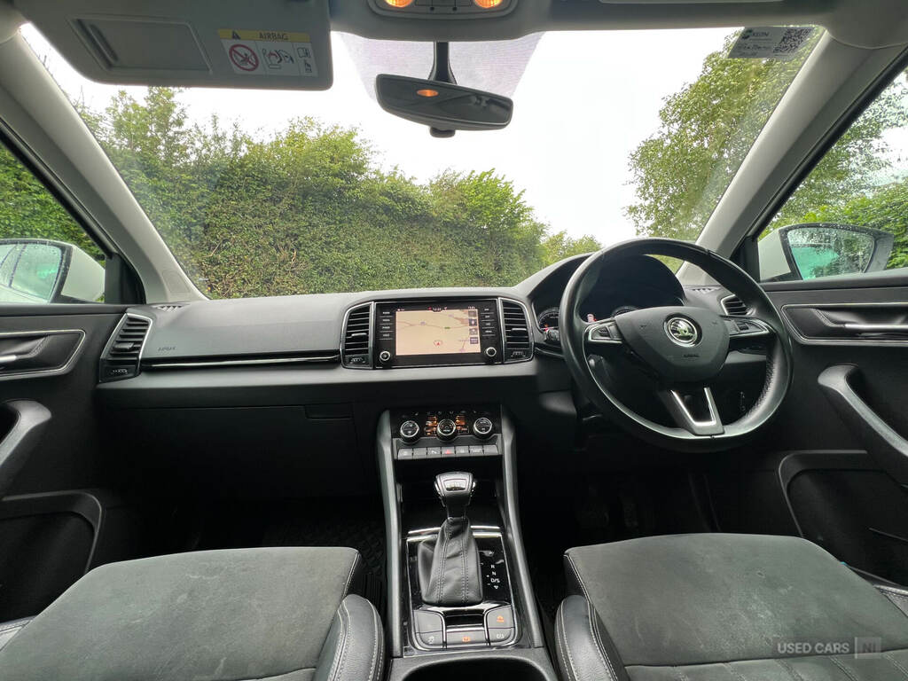 Skoda Karoq 1.6 Tdi Se L Dsg White #6