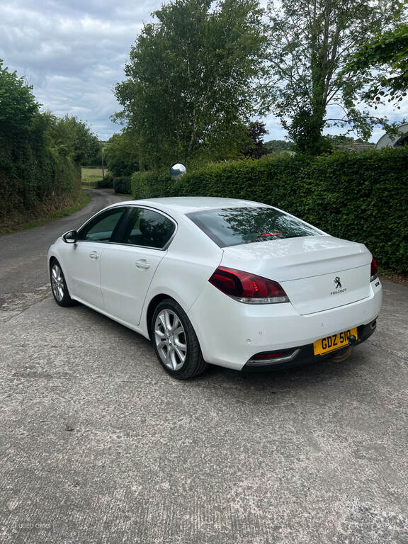 Peugeot 508 2.0 Bluehdi 150 Allure White #3