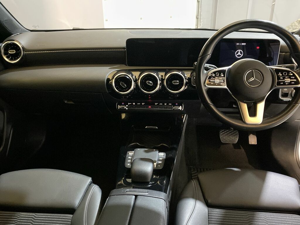 Mercedes-Benz A Class A180d 1.5 Td 116 Bhp Sport Executive 7G-dct Nq LN70JZO Silver #3