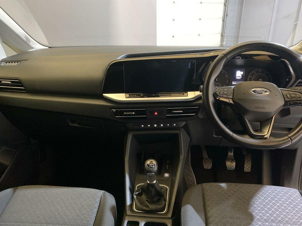 Ford Tourneo Connect 1.5 Eco Boost 114 Bhp Titanium  #3