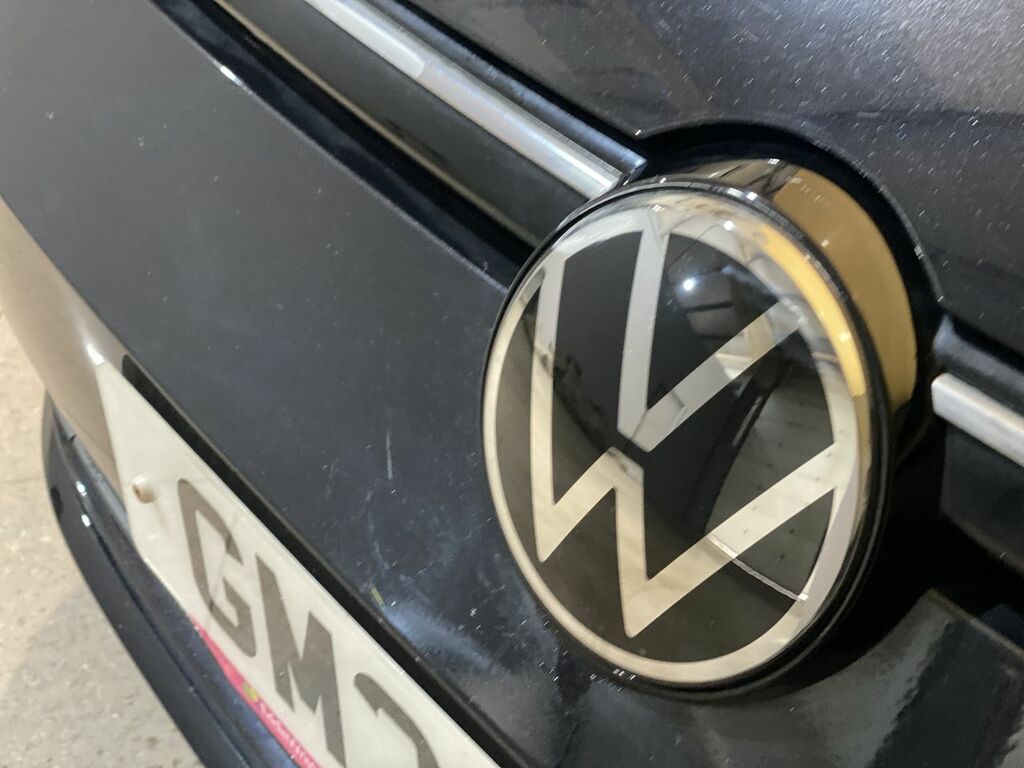 Volkswagen Golf Life Tsi GM21HMK #4