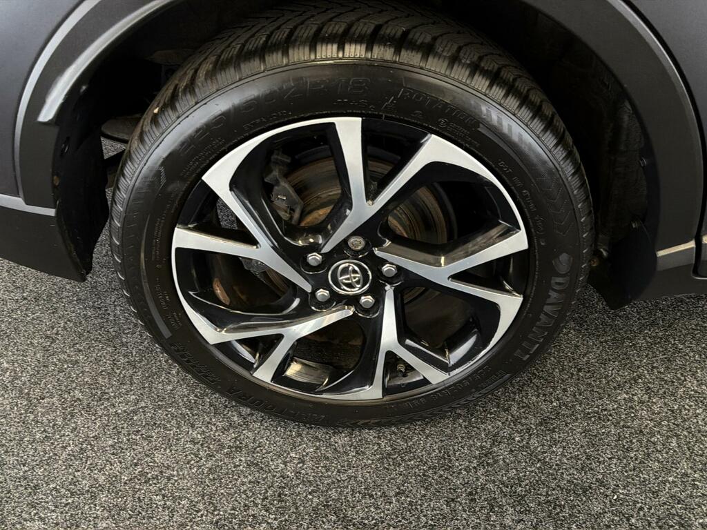 Toyota C-Hr 2.0 Vvt-h Gr Sport Cvt Euro 6 Ss White #22