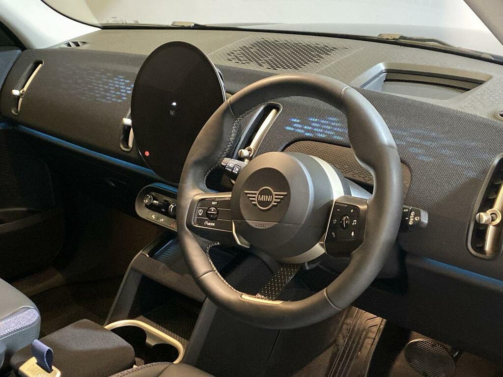 Mini Countryman 1.5 C Mhev Classic Suv MW25HXC  #2