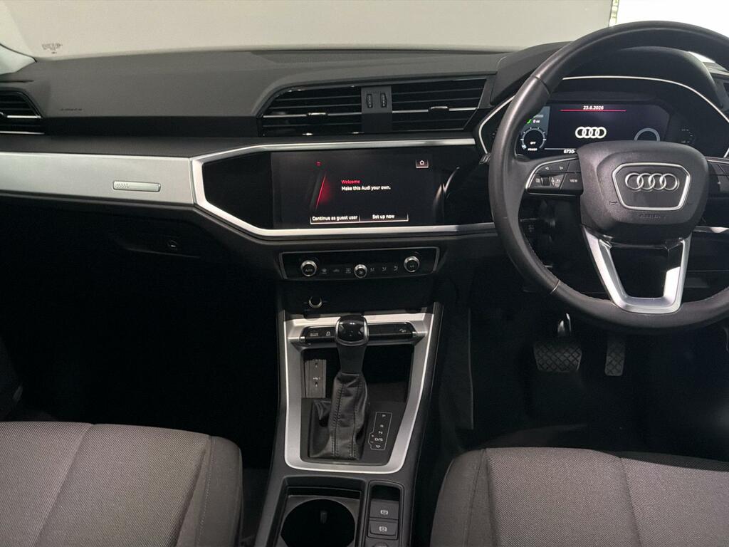 Audi Q3 1.4 Tfsie 45 Phev Technik S Tronic Vq RK72MUO #5