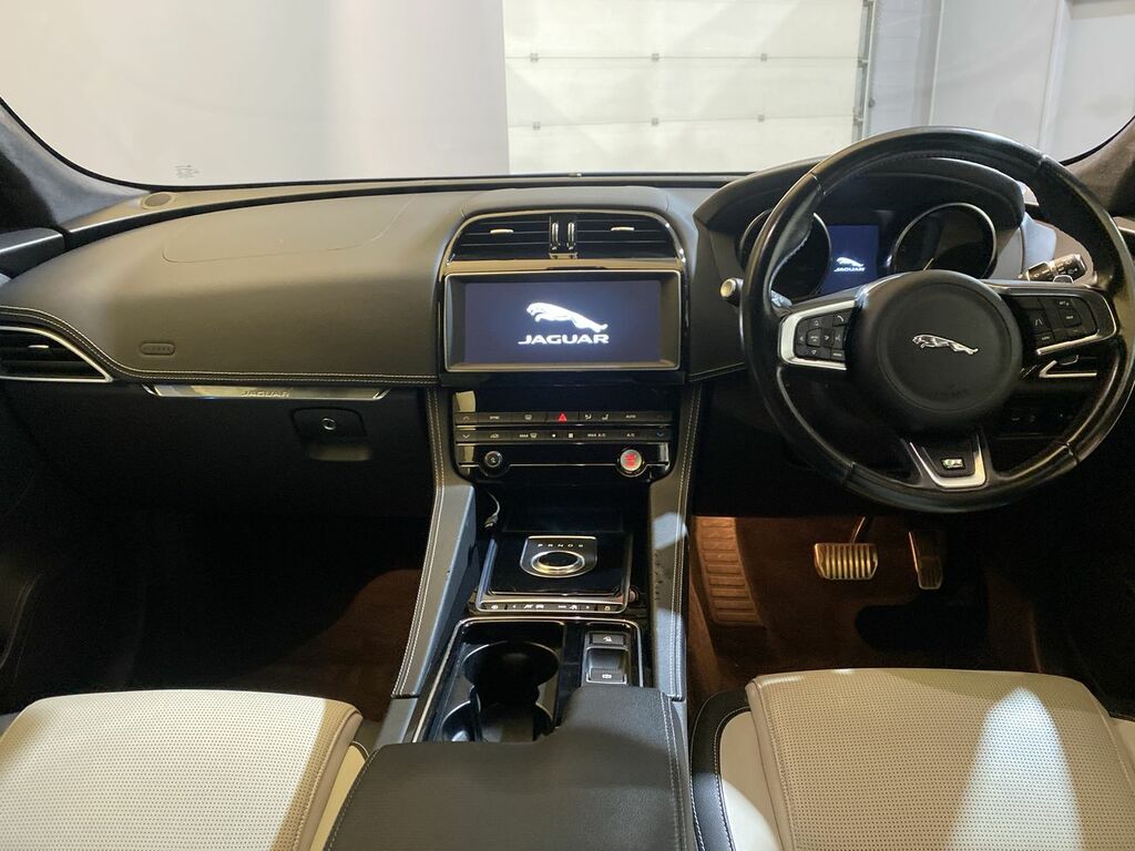 Jaguar F-Pace 2.0 D180 R-sport Awd Suv Nq MM68HKU #3