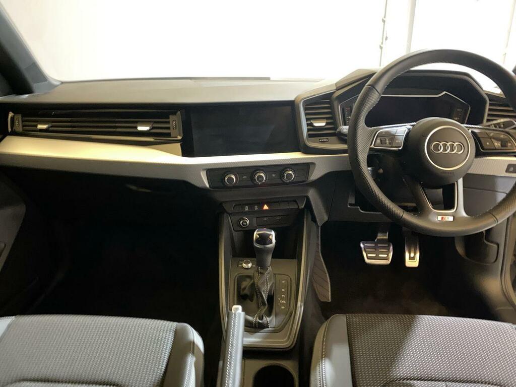 Audi A1 1.0 Tfsi 25 95 Bhp S Line Sportback S Tronic Vq YT75ZVA #3