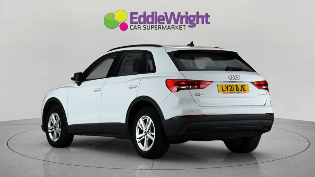Audi Q3 1.5 Tfsi 35 Technik Suv Nq LY21BJE #2