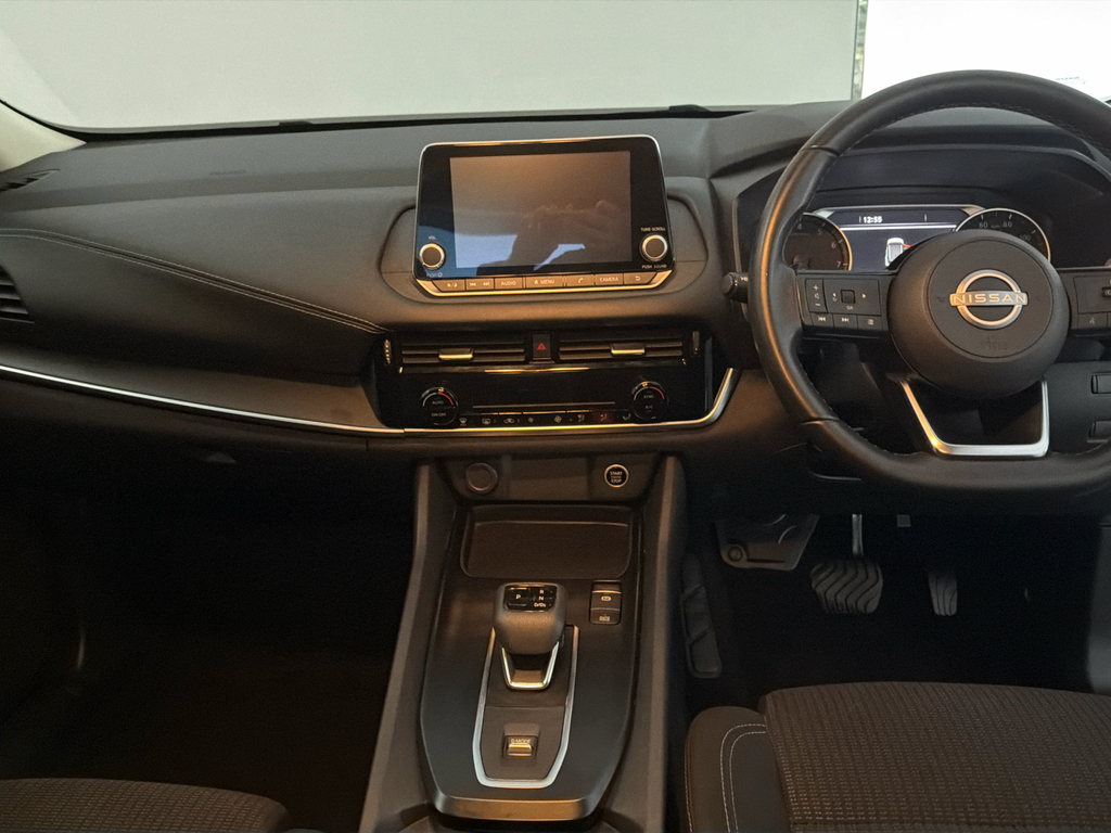 Nissan Qashqai 1.3 Dig-t Mhev Acenta Premium Nq DX23ZHZ #5