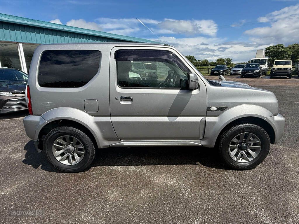 Suzuki Jimny Sz4 White #11