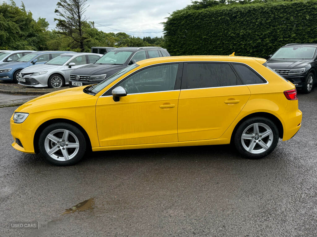 Audi A3 1.4 Tfsi Sport S-tronic Yellow #4