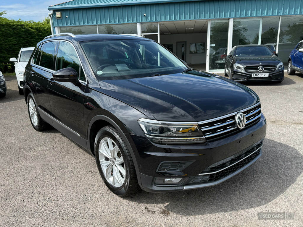 Volkswagen Tiguan 2.0 Tdi Sel Dsg 4Motion Euro 6 S S Black