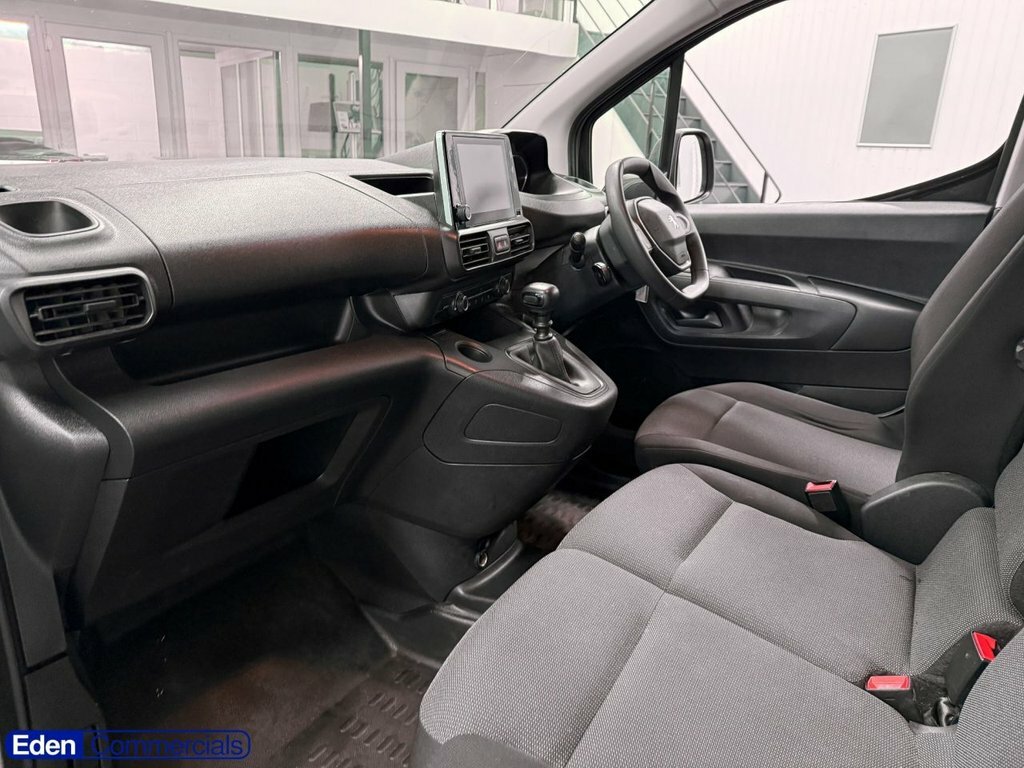Peugeot Partner 1.5L Professional Premium 6Dr FG73RWK White #3