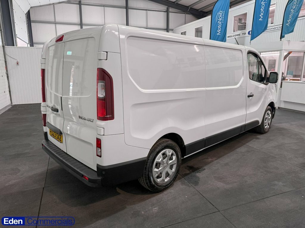 Renault Trafic 2L Advance FD23SXZ White #5