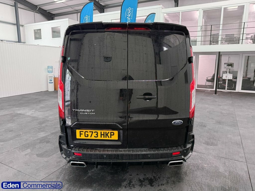 Ford Transit Custom 2L Limited FG73HKP Black #6
