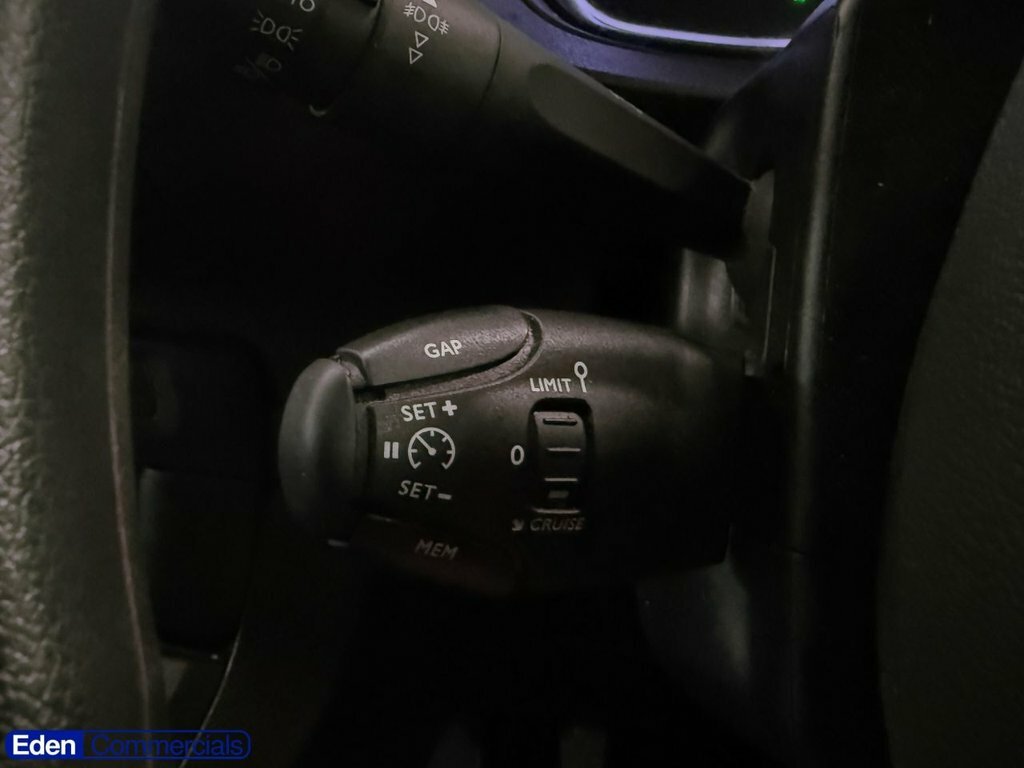Citroen Dispatch 1400 2.0 Bluehdi 145 Van Driver Edition Black #26