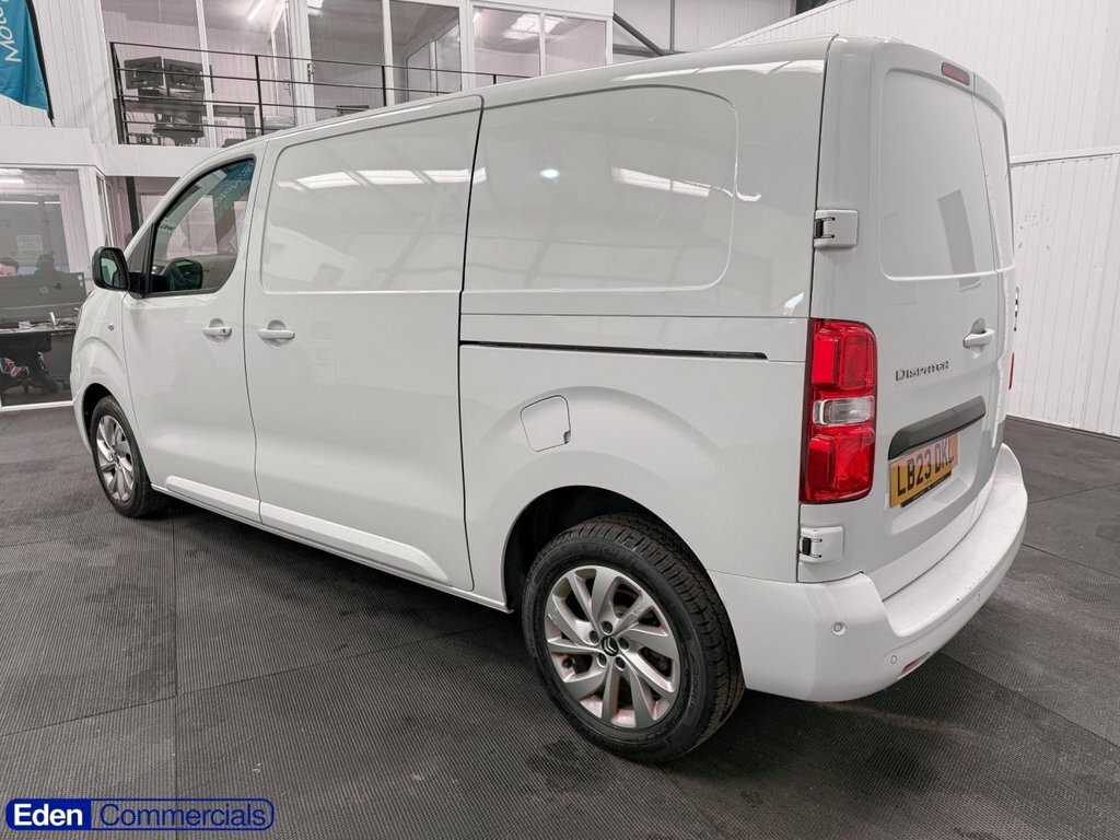 Citroen Dispatch 1400 2.0 Bluehdi 145 Van Driver Edition Black #8