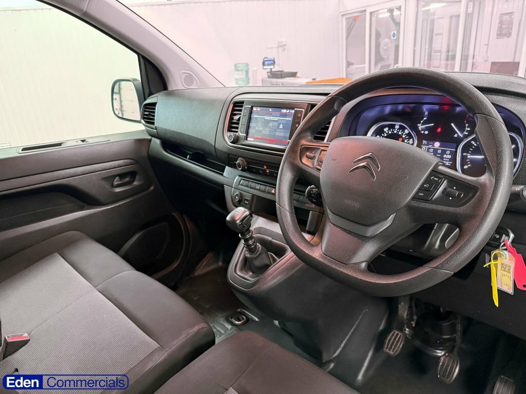 Citroen Dispatch 1400 2.0 Bluehdi 145 Van Driver Edition Black #19
