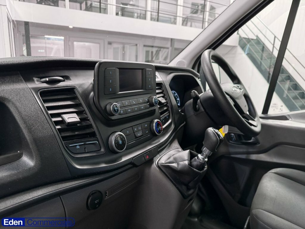 Ford Transit Custom 2L Leader BT23ZFK White #2