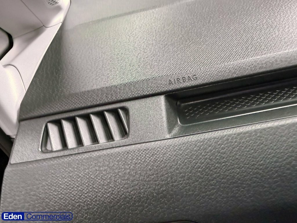 Volkswagen Caddy 1.5 Tsi 114Ps Commerce Plus Van Grey #18