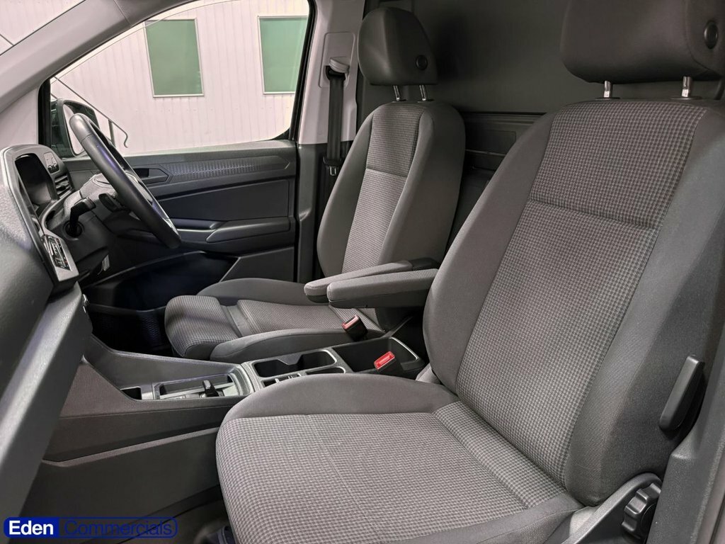 Volkswagen Caddy 1.5 Tsi 114Ps Commerce Plus Van Grey #21