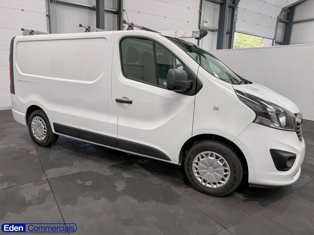 Vauxhall Vivaro 1.6L Sportive White