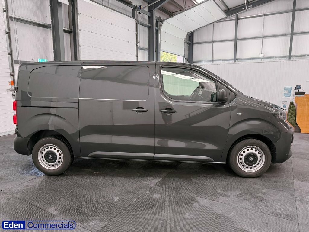 Vauxhall Vivaro 1.5L Prime 6Dr Grey #2