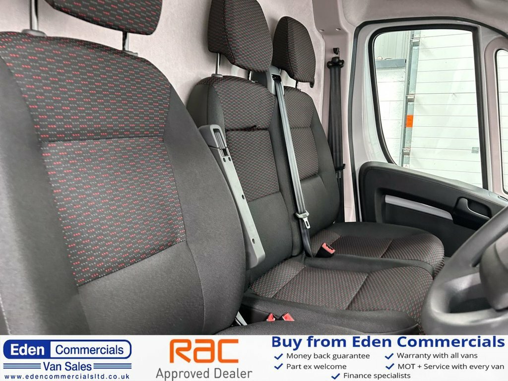 Peugeot Boxer Panel Van Professional Black #16