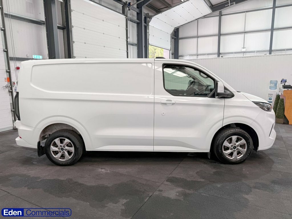 Ford Transit Custom 2L Limited FY25RXS White #2
