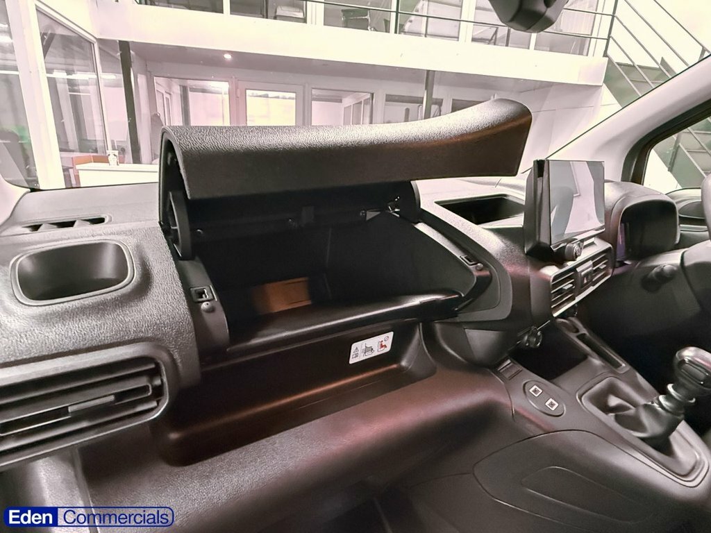 Vauxhall Combo 1.5L Turbo D 2300 Pro Panel Van Black #22