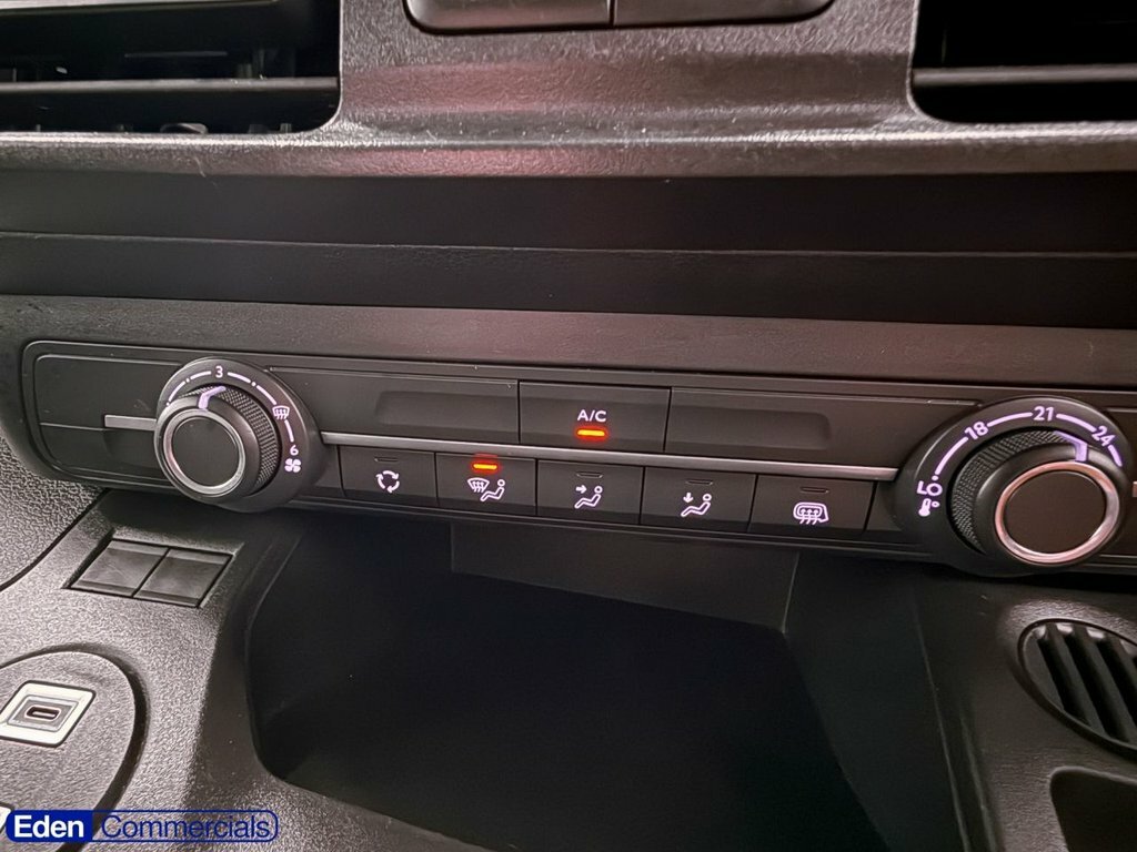 Vauxhall Combo 1.5L Turbo D 2300 Pro Panel Van Black #27