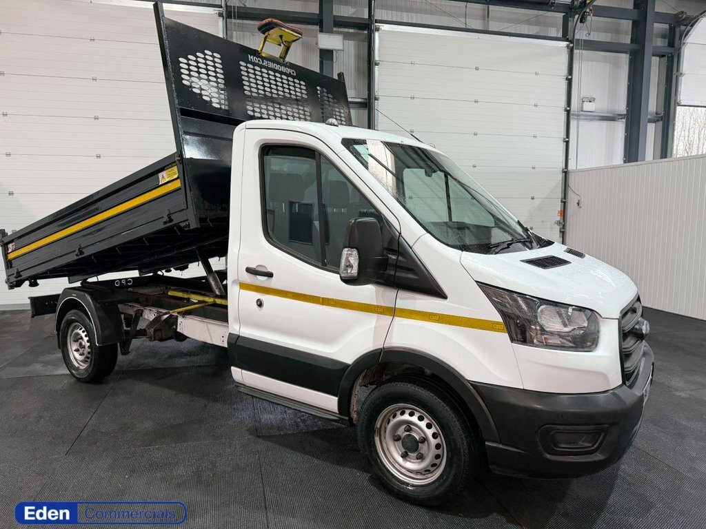 Ford Transit Custom 2L Leader White