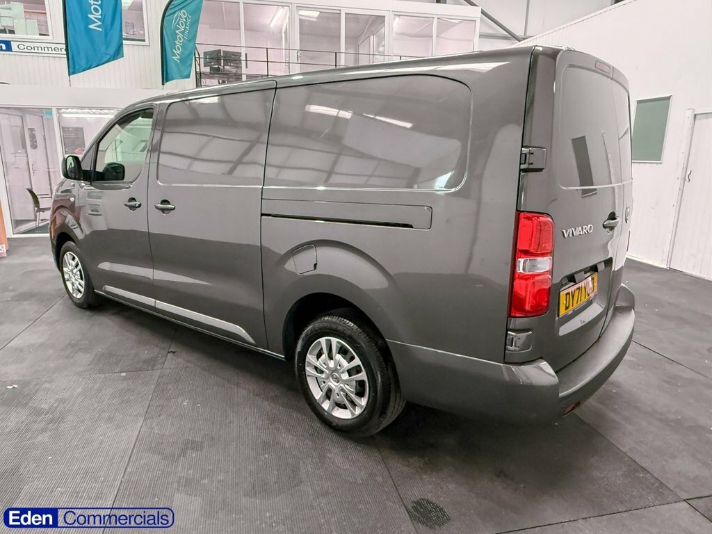 Vauxhall Vivaro 1.5L Sportive Grey #6