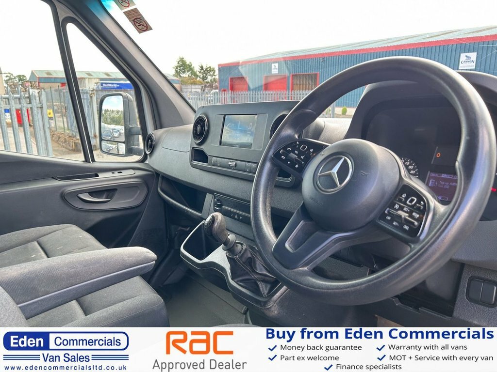 Mercedes-Benz Sprinter 2L 315 Cdi Progressive White #3